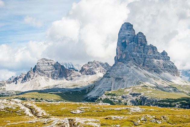沈阳公墓墓相风水来龙、突山、龙虎诸山,何者为吉形? 沈阳公墓墓相风水来龙、突山、龙虎诸山,何者为吉形?