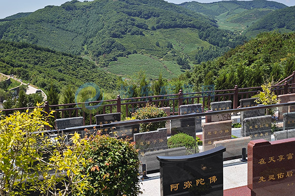 铁岭森林公墓