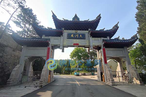 沈阳大河贝墓园