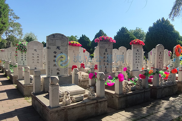 回龙岗墓园 回龙岗墓园